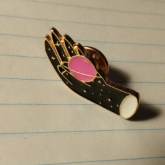 Space Hand Enamel Pin Planet Alien Cosmos - Picture 7 of 8